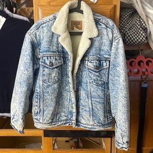 Vintage GAP Sherpa Lined Denim Jacket